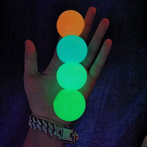 Glowball, stickyball den nye super trend - pakke med 4 stk